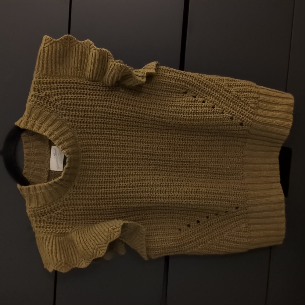 Universal Thread knit top